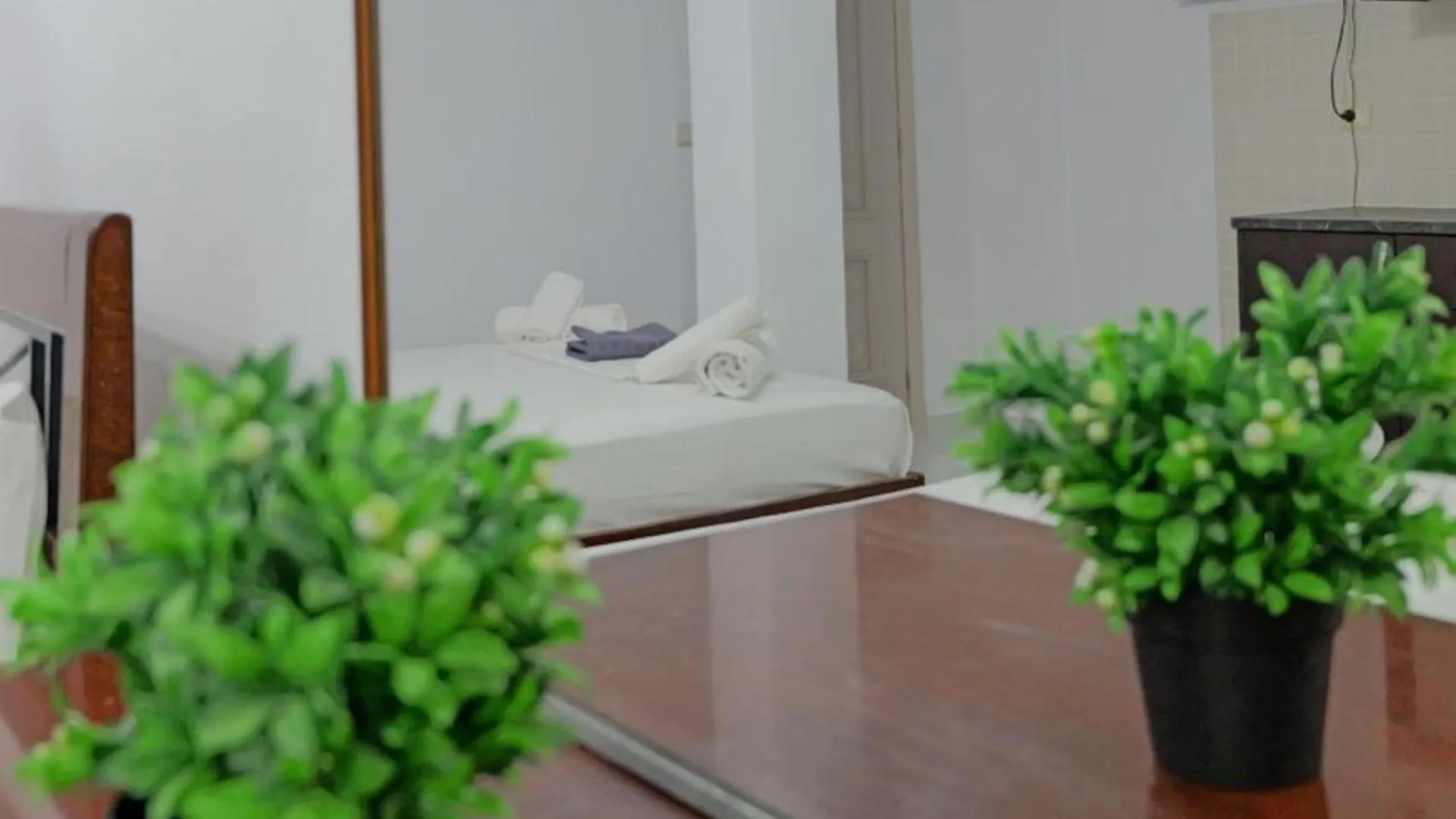 Hotel Cozy Veranda Kristian - Free Parking Ksamil