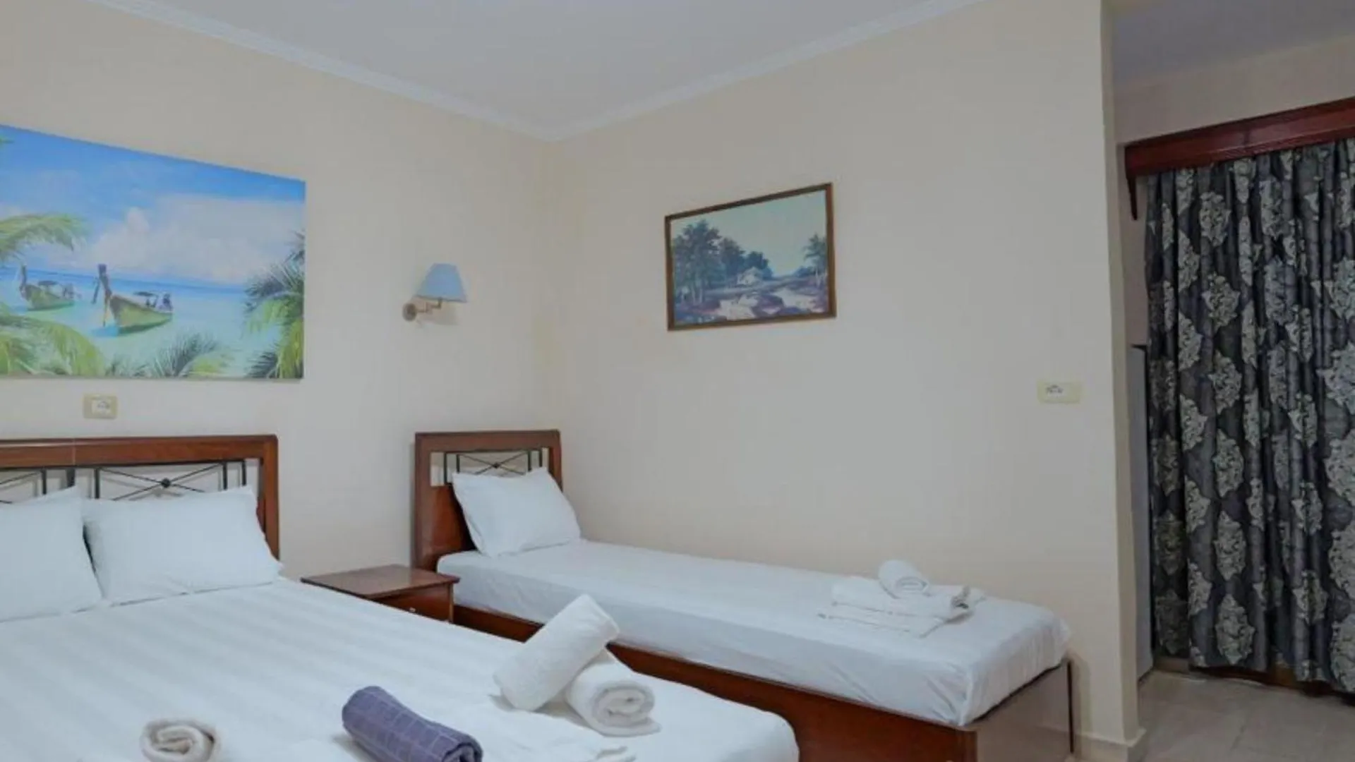Cozy Veranda Kristian - Free Parking Ksamil Hotel