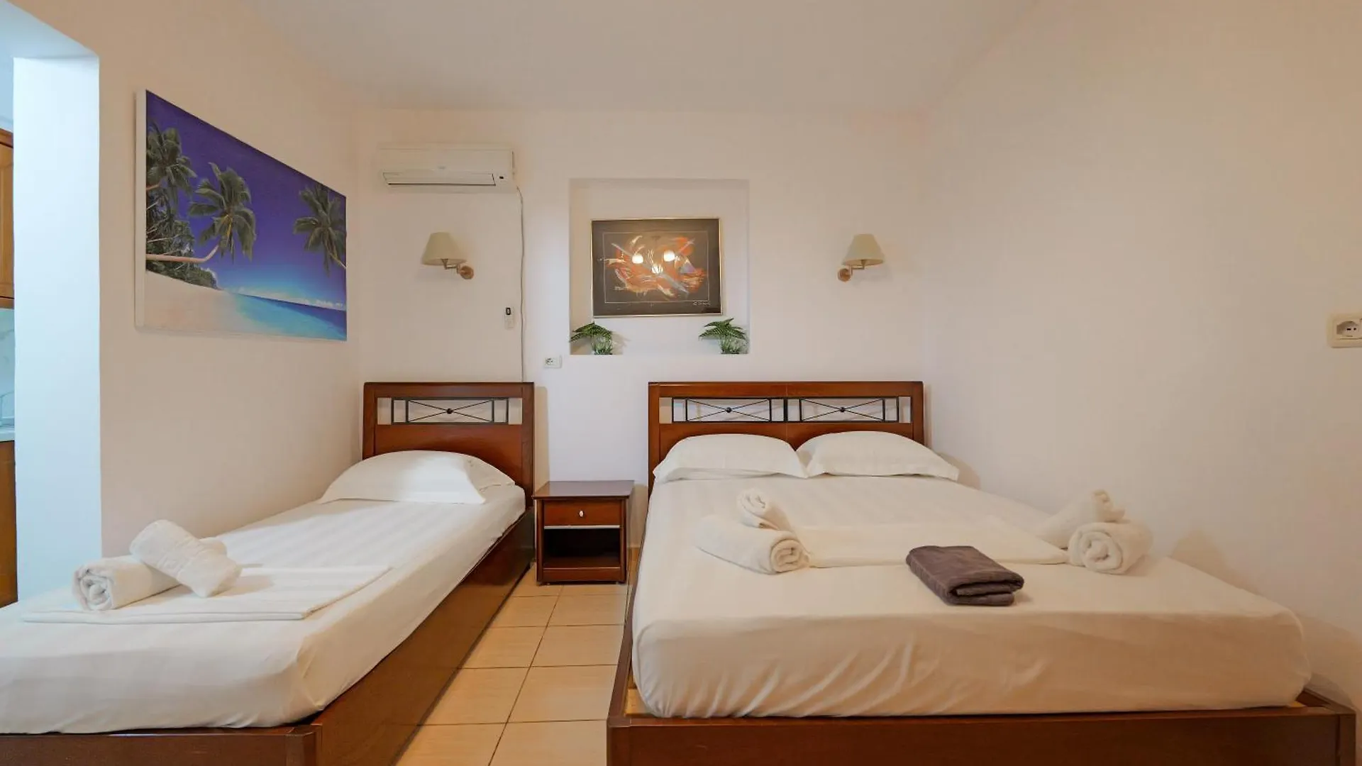 Hotel Cozy Veranda Kristian - Free Parking Ksamil Albania