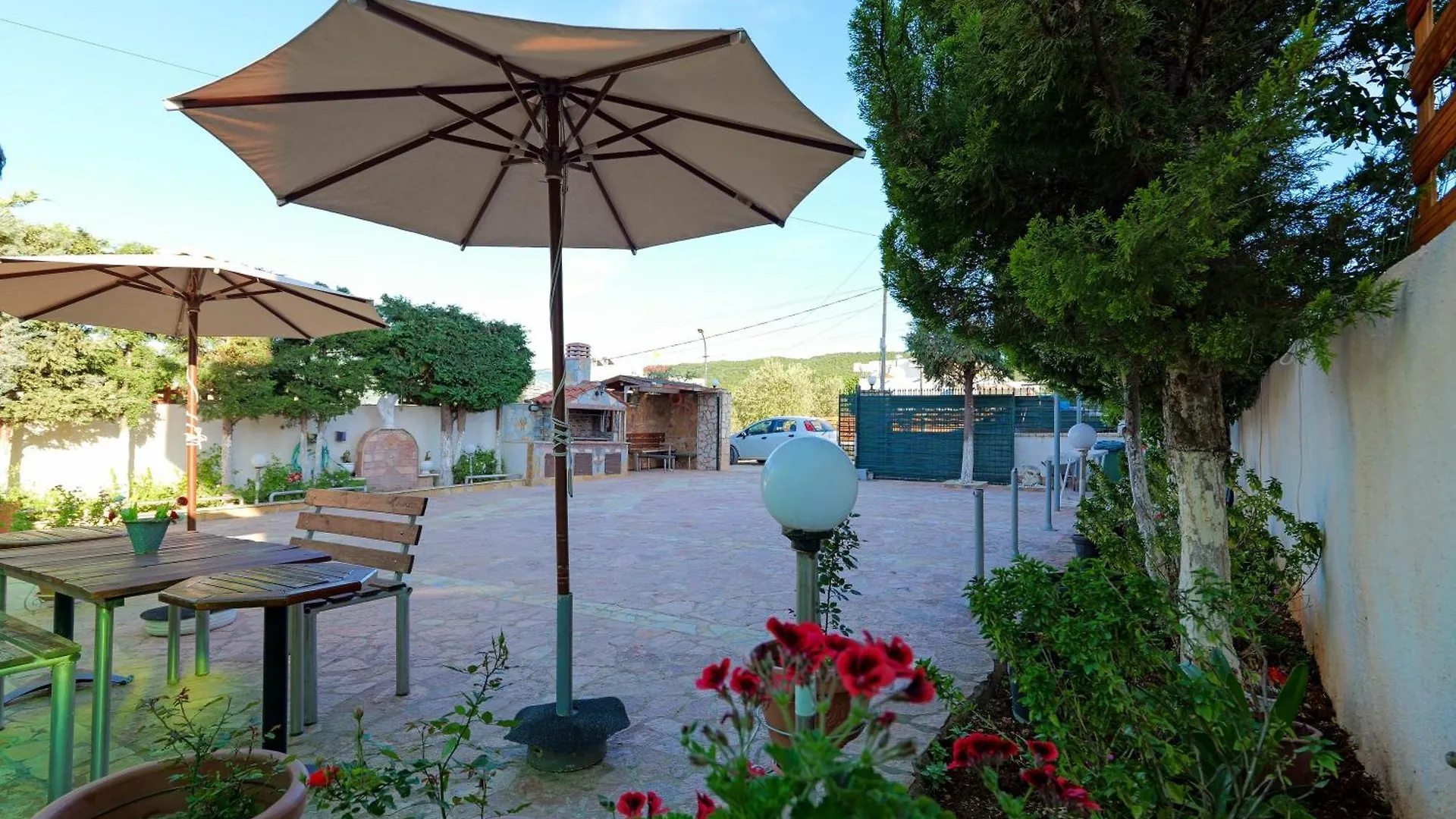Cozy Veranda Kristian - Free Parking Ksamil Hotel