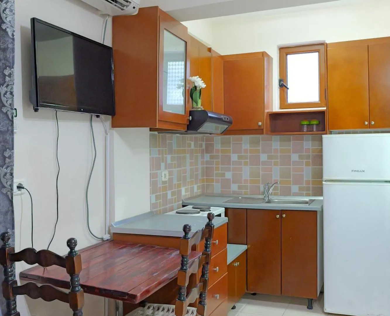 Cozy Veranda Kristian - Free Parking Ksamil Hotel