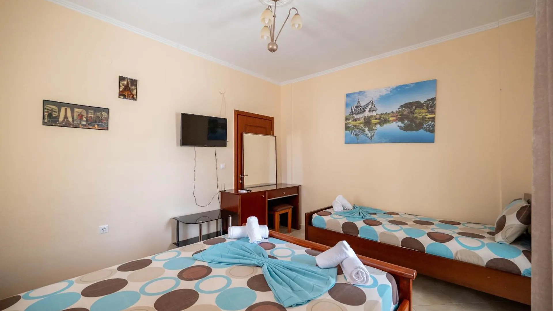Hotel Cozy Veranda Kristian - Free Parking Ksamil Albania